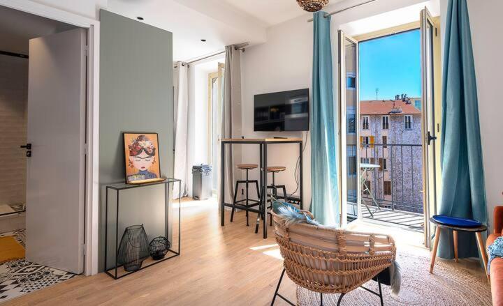 Apartment Ana *